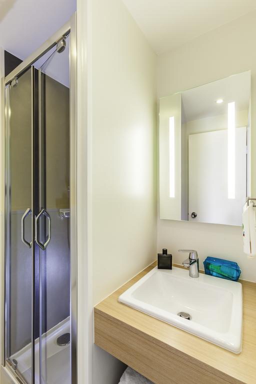 Ibis Styles Paris Saint Ouen Hotel Екстериор снимка