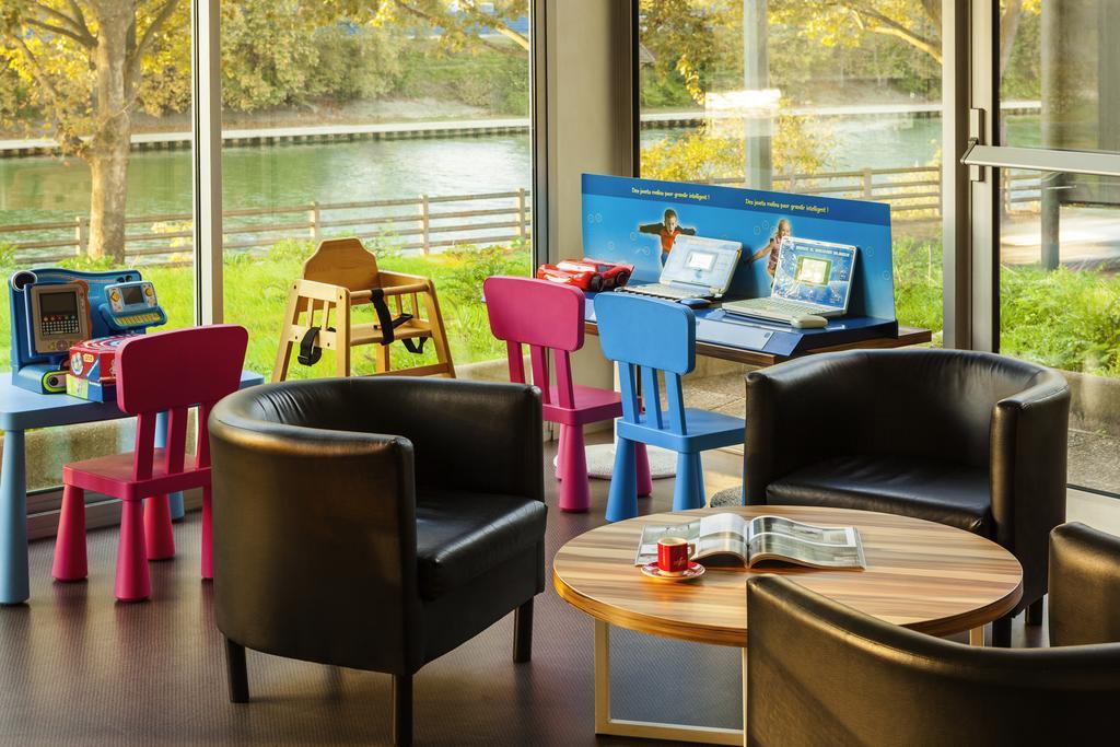 Ibis Styles Paris Saint Ouen Hotel Екстериор снимка