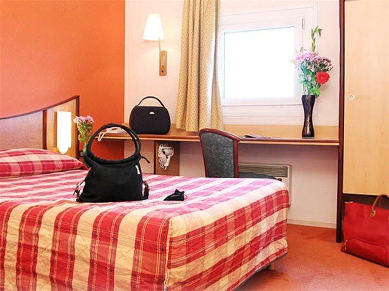 Ibis Styles Paris Saint Ouen Hotel Екстериор снимка