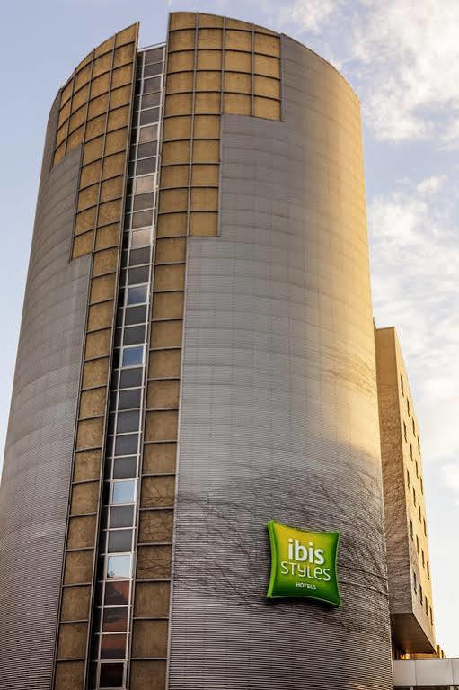 Ibis Styles Paris Saint Ouen Hotel Екстериор снимка